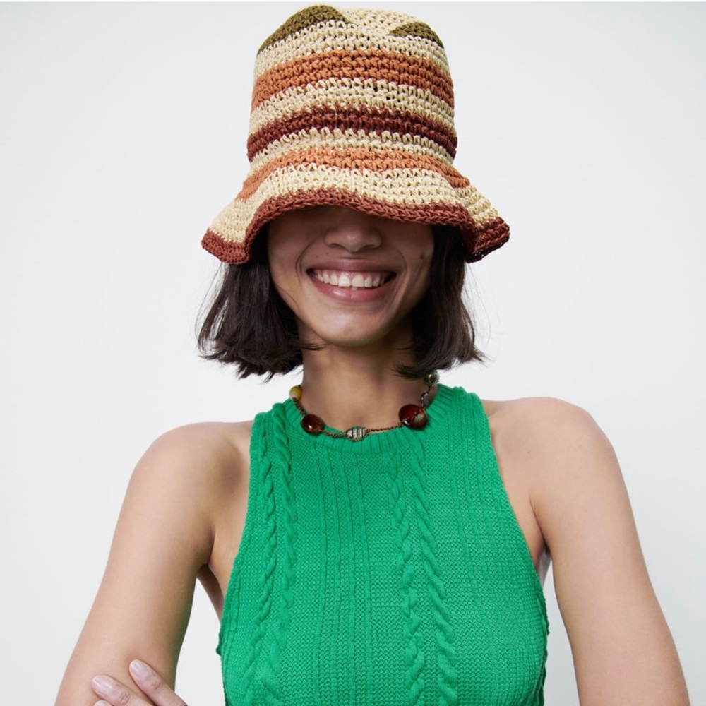 Zara Multi Color Woven Hat Size Small
